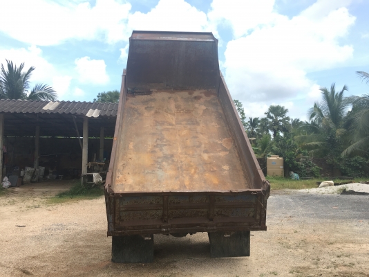 ขายรถบรรทุก 6 ล้อ ISUZU NPR 115 แรง