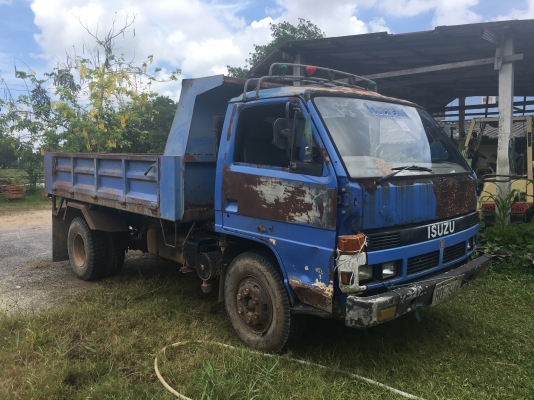 ขายรถบรรทุก 6 ล้อ ISUZU NPR 115 แรง