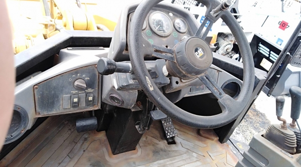 ของใหม่มาแล้วๆๆๆ รถตักล้อยาง สภาพสวย