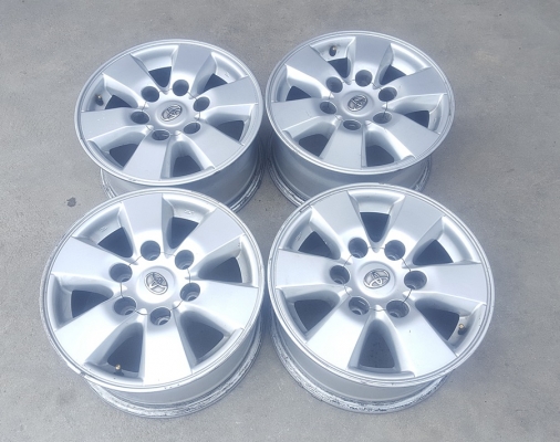 ขายล้อTOYOTA PRERUNNER ขอบ15  6รู139  4 ล้อ