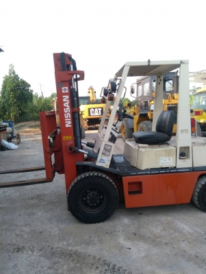 รถฟอร์คลิฟต์ NISSAN ยก 2 ตัน รถเก่านอกพึ่งนำเข้ามา ยังไม่เคยใช้งานในไทย เกียร์ออโต้ ชั่วโมงการทำงาน 1,000+ ชั่วโมง เครื่องดี ปั๊มดี พร้อมใช้งาน มีเอกสารใบอินวอยซ์