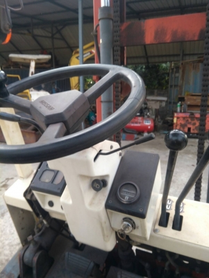 รถฟอร์คลิฟต์ NISSAN ยก 2 ตัน รถเก่านอกพึ่งนำเข้ามา ยังไม่เคยใช้งานในไทย เกียร์ออโต้ ชั่วโมงการทำงาน 1,000+ ชั่วโมง เครื่องดี ปั๊มดี พร้อมใช้งาน มีเอกสารใบอินวอยซ์