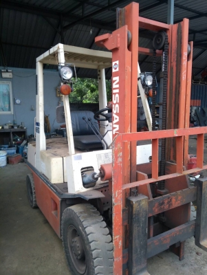 รถฟอร์คลิฟต์ NISSAN ยก 2 ตัน รถเก่านอกพึ่งนำเข้ามา ยังไม่เคยใช้งานในไทย เกียร์ออโต้ ชั่วโมงการทำงาน 1,000+ ชั่วโมง เครื่องดี ปั๊มดี พร้อมใช้งาน มีเอกสารใบอินวอยซ์