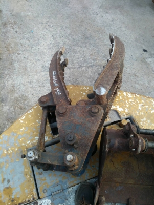 หัวคีบ ใส่PC20-30 ของเก่านอกนำเข้า ยังไม่เคยใช้งานในไทย สภาพดี สภาพสวย พร้อมใช้งาน