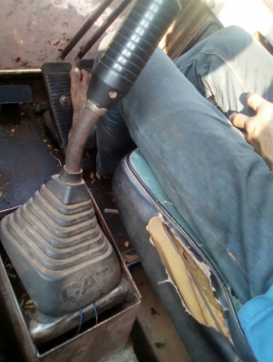 CAT E 200B CAT E 200B