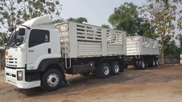 Isuzu 360 แรง ปี 58 #เฟืองช้า แม่ลูกดัมพ์สามมิตร ลูก 3 เพลาแท้ ไมล์สองแสน น้ำหนักบรรทุก 30 ตัน ยาง 80\% พร้อมใช้งานค่ะ Isuzu 360 แรง ปี 58 #เฟืองช้า แม่ลูกดัมพ์สามมิตร ลูก 3 เพลาแท้ ไมล์สองแสน น้ำหนักบรรทุก 30 ตัน ยาง 80\% พร้อมใช้งานค่ะ