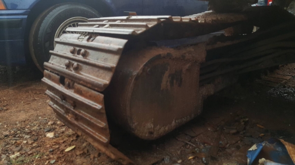 ขาย แบคโฮ KOMATSU PC50UU-1 ปั้มเฟือง ช่วงล่างดี เครื่องถอดเปลี่ยนปั้มน้ำ รถใช้งานได้ปกติ ราคาต่อรองได้