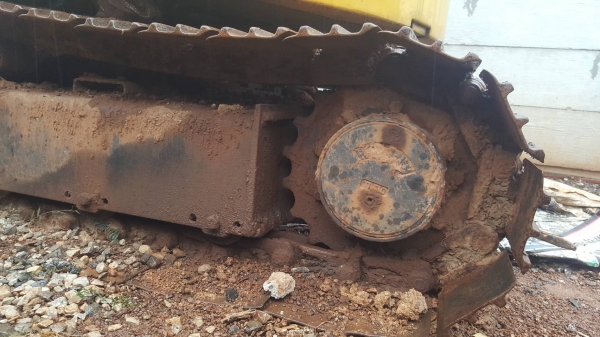 ขาย แบคโฮ KOMATSU PC50UU-1 ปั้มเฟือง ช่วงล่างดี เครื่องถอดเปลี่ยนปั้มน้ำ รถใช้งานได้ปกติ ราคาต่อรองได้