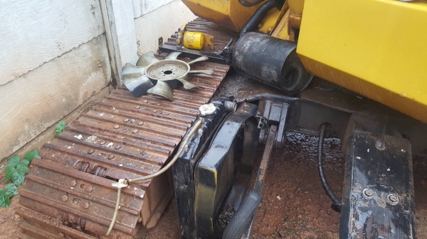 ขาย แบคโฮ KOMATSU PC50UU-1 ปั้มเฟือง ช่วงล่างดี เครื่องถอดเปลี่ยนปั้มน้ำ รถใช้งานได้ปกติ ราคาต่อรองได้