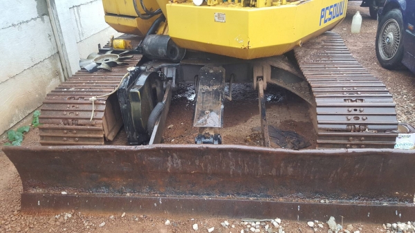 ขาย แบคโฮ KOMATSU PC50UU-1 ปั้มเฟือง ช่วงล่างดี เครื่องถอดเปลี่ยนปั้มน้ำ รถใช้งานได้ปกติ ราคาต่อรองได้