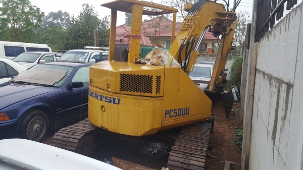 ขาย แบคโฮ KOMATSU PC50UU-1 ปั้มเฟือง ช่วงล่างดี เครื่องถอดเปลี่ยนปั้มน้ำ รถใช้งานได้ปกติ ราคาต่อรองได้