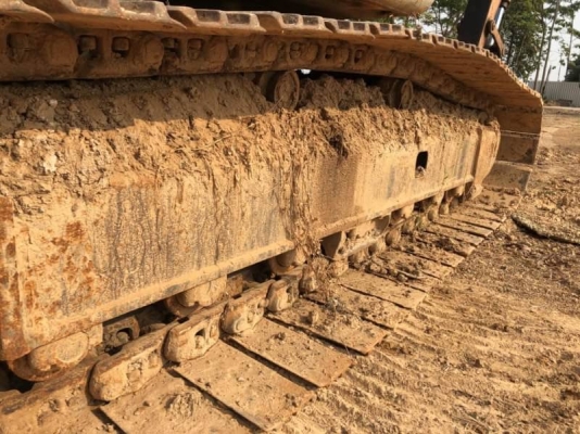 ขาย 355,000 บาท HITACHI EX200-2 (SUPER) เครื่องดี ปั้มแรง โช่หนา เอวแน่น เอกสารเล่มทะเบียน   รถอยู่ สุรินทร์ โทร 0610710295