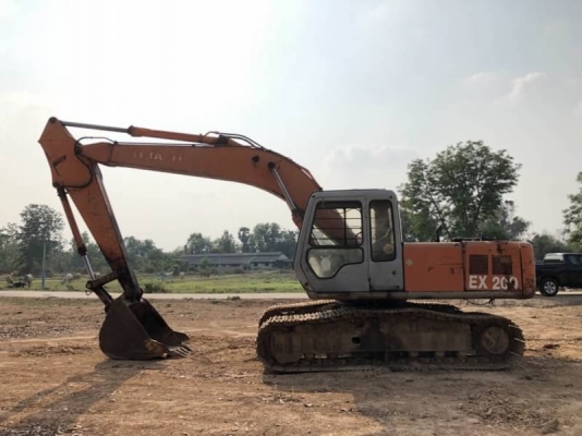 ขาย 355,000 บาท HITACHI EX200-2 (SUPER) เครื่องดี ปั้มแรง โช่หนา เอวแน่น เอกสารเล่มทะเบียน   รถอยู่ สุรินทร์ โทร 0610710295