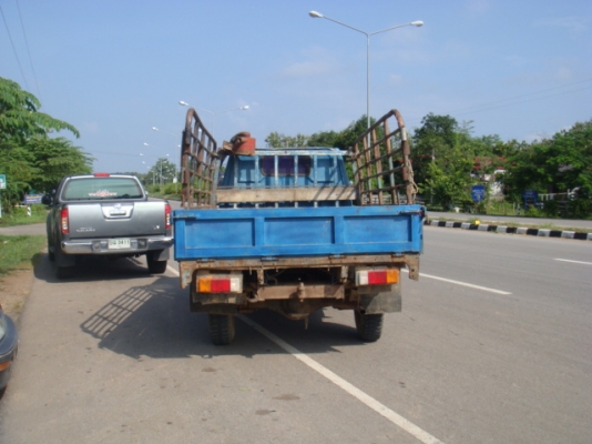 โตโยต้าไดน่า หนุ่มทางหลวงBU20เครื่องดีแซสซีสวยเลยครับ