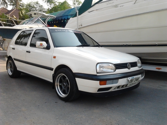 golf gl 1.8 เกียร์ออโต้ ติดแก๊ซ