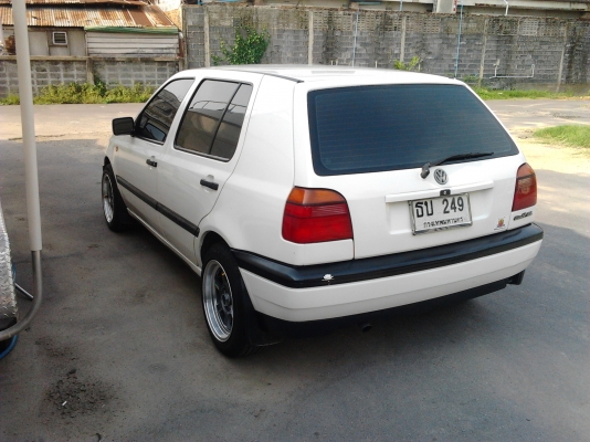 golf gl 1.8 เกียร์ออโต้ ติดแก๊ซ