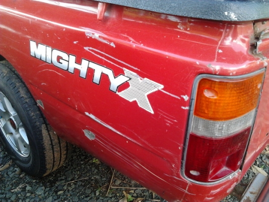 ***ขายแล้วครับขอบคุณ Truck2hand ไมตี้เอ็กซ์ ปี36/93 เครื่อง 2L 2.5 ฟิตใหม่ ไม่ไอ ไม่เยิ้ม ช่วงล่างปึ๊ก คัสซีสวย ไม่ส่าย ไม่หอน ภายในสวย เบาะไม่ขาด คอนโซลครบ แอร์เย็น ไม่พาวเวอร์ หน้า-หลังเดิมๆไม่เคยชน พื้นปูกระบะ ล้อแม็กซ์ ยางดี 4เส้น สีดี บาง มีรอยขีดข่ว