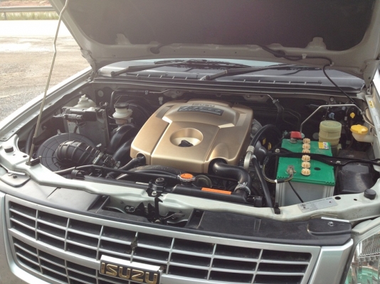 ขายแล้วครับ  Dmax Gold Series ปี08 ขอบคุณทุกสายคับ