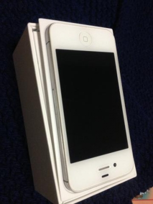 iphone4s 32gb สีขาว