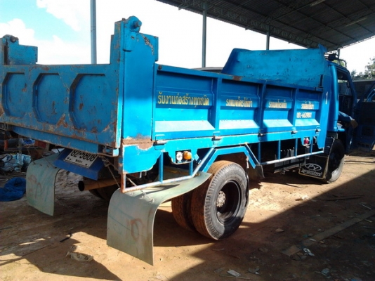 ขาย  6ล้อดั๊ม ISUZU ประกอบนอก ISUZU NPR57L-4xxx วางเครื่อง4HF 120แรง แน่นๆไม่มีหลวม ช่วงล่างใหญ่ ติดFหลัง คัสซีสวยมาก ไม่บวมไม่ผุ ไม่ดาม ภายในสวยแอร์พร้อม หัวไม่ผุ กระบะ3.8ม.สวยสีดีไม่ผุ กระบอกดั๊ม4ตัน ไม่เยิ้ม ยาง7.50 ดี6เส้น  ***ขายแล้วครับ ขอบคุณ Truck