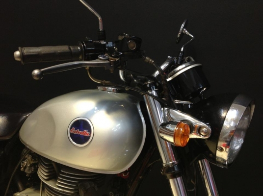 นุรังสิต//// ขาย esterlla250cc. ปี 97 รถเดิม  คลาสสิค สวยๆๆๆ ดูเลยถูกสุดๆ 36000 พร้อมส่ง