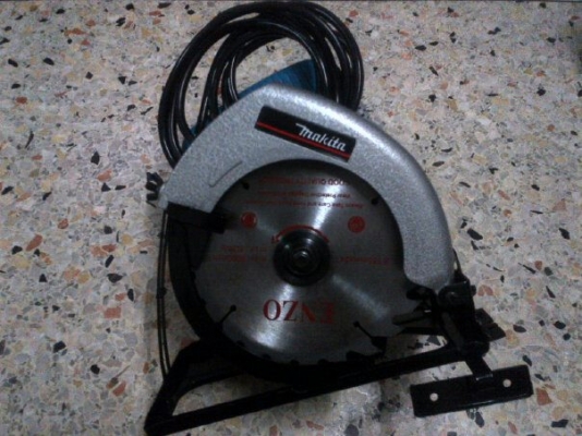 ขายเลื่อยวงเดือนขนาดใบ 7 นิ้ว Makita 5800NB