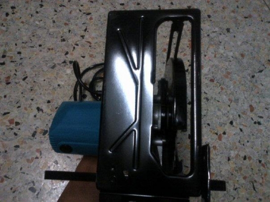 ขายเลื่อยวงเดือนขนาดใบ 7 นิ้ว Makita 5800NB