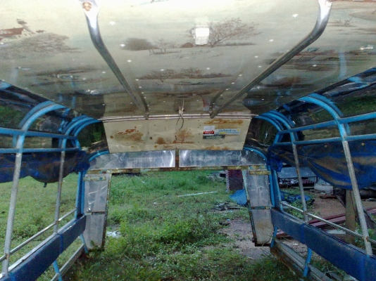 ขายหลังคาแสตนเลส พร้อมเบาะ ใส่ 4 ล้อใหญ่