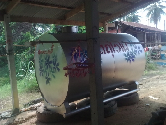 ขายถังน้ำมันใหม่ขนาด 4500  ลิตร ราคาถูก  27000  บาท