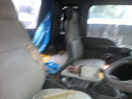 รถอิซูซุ 10 ล้อ หัวลาก  FXZ 270 แรงม้า ปี 45  ( ขายแม่ลูก ) สนใจติดต่อ 081-6079515