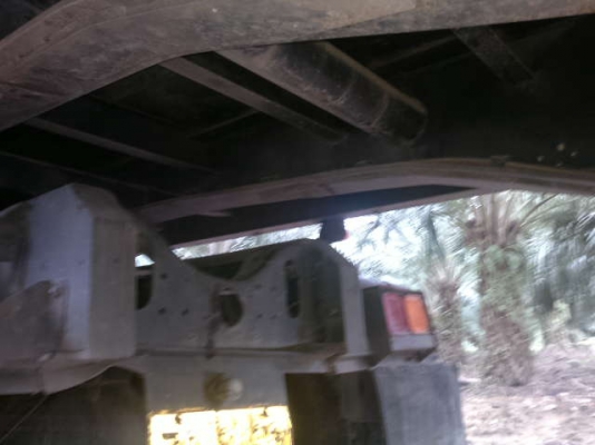 รถอิซูซุ 10 ล้อ หัวลาก  FXZ 270 แรงม้า ปี 45  ( ขายแม่ลูก ) สนใจติดต่อ 081-6079515