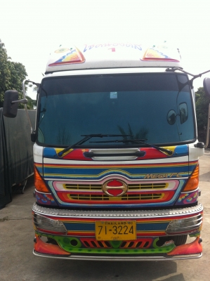 HINO MEGA ปี 2550 175 แรง ยาว 5.50 เมตร กะบะปีเนียมกุสแตนเลส ยางเรนเดียนเต็ม สภาพพร้อมใช้งาน
