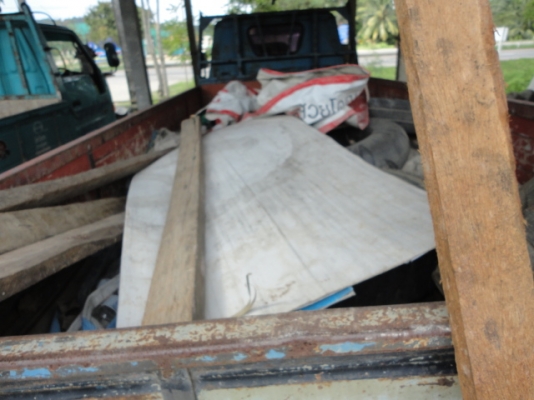 ISUZU 88 แรงม้า หัวบางเดิม เครื่องเดิม มีเล่มทะเบียนค่ะ ISUZU 88 แรงม้า หัวบางเดิม เครื่องเดิม มีเล่มทะเบียนค่ะ