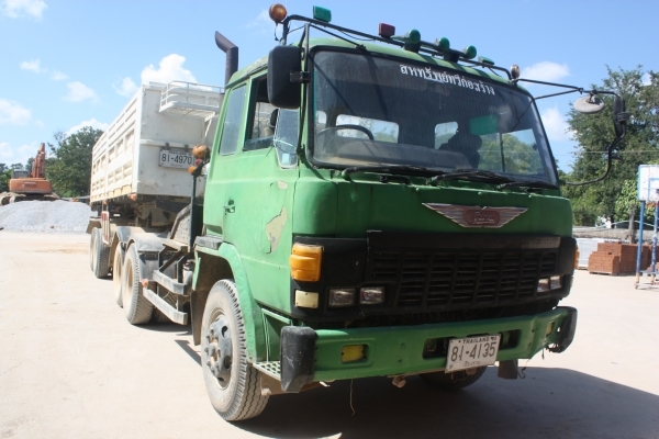 หัวลาก10ล้อhino fn288 พร้อมหางโลเบส หางดั้ม7.5ม 3อย่าง1330000 หัวลาก10ล้อhino fn288 พร้อมหางโลเบส หางดั้ม7.5ม 3อย่าง1330000