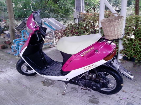 รถป๊อป HONDA DIO เครื่องยนต์ 50 cc รถมือ 2