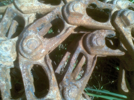 ต้องการขายโซ่ D2 ใส่ PC 60 PC40 ได้ครับ