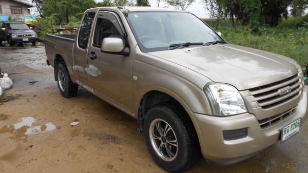 ต่อกันมากๆ ลดได้แค่นี้ครับ 378,000 Dmax SX คอมมอนเรลตัวแรก ต่อกันมากๆ ลดได้แค่นี้ครับ 378,000 Dmax SX คอมมอนเรลตัวแรก