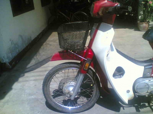 ขายฮอนด้าดรีมคุรุสภา(แดง) เล่มทะเบียนเต็มพร้อมชุดโอนขาย 11500 บาท