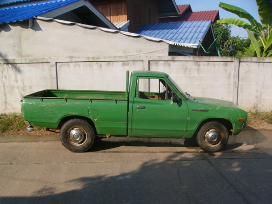 datsun เช้างเหยียบ 620 สวยๆ (รูปเพียบ)