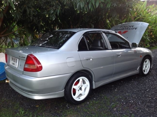 *รถสวย มือเดียวออกห้างวิ่ง 165,xxx กิโล รถบาง* ตะเข็บเดิมรอบคัน ทุกซอกมุม