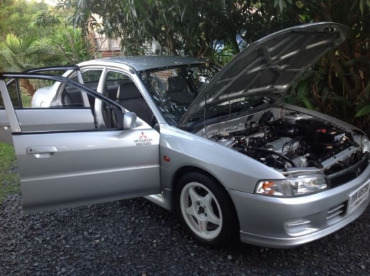 *รถสวย มือเดียวออกห้างวิ่ง 165,xxx กิโล รถบาง* ตะเข็บเดิมรอบคัน ทุกซอกมุม