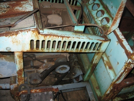 ขาย-รถบรรทุกตีนตะขาบ HANIX เครื่องยนต์ดีเซล 1 สูบ ยกดั๊มแบบไฮโดรลิก สตาร์ทได้ 2 ระบบมือสองญี่ปุ่น