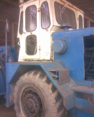 รถตัก Kawasaki  KlD - 6   สนใจติดต่อ 081-6079515