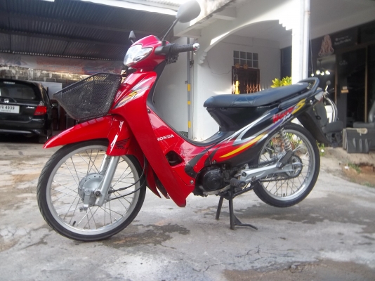 ขายเวฟ 100 มาคุยกันได้ครับ เปิดไว้ที่ 14000 สภาพเยี่ยม มีเล่ม โอนได้ ขายเวฟ 100 มาคุยกันได้ครับ เปิดไว้ที่ 14000 สภาพเยี่ยม มีเล่ม โอนได้