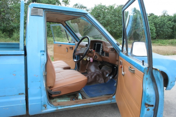 ขอขายกระบะ 4 ขอ DATSUN 720 ดีเซล SD22 สภาพเดิม แห้ง ๆ  ลำปางนะครับ