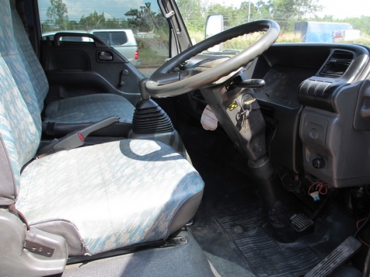 NPR71 130แรงTurbo ยาว5เมตร รถห้าง มือ1 ปี03 NPR71 130แรงTurbo ยาว5เมตร รถห้าง มือ1 ปี03