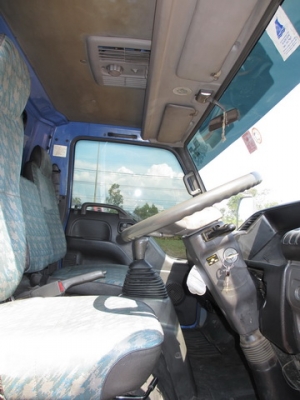 NPR71 130แรงTurbo ยาว5เมตร รถห้าง มือ1 ปี03 NPR71 130แรงTurbo ยาว5เมตร รถห้าง มือ1 ปี03