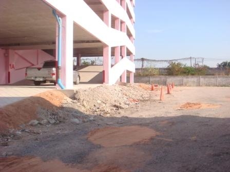 ให้ เช่า แบคโฮ ชลบุรี www.facebook.com/jm.rental.3 ให้ เช่า แบคโฮ ชลบุรี www.facebook.com/jm.rental.3