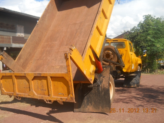 ขายรถดั้มหัวยาว NISSAN UG สภาพเดิมๆ ดั้มสวย คัสซีสวย เครื่องแห้ง เฟืองท้ายเพลาข้างไม่มีปัญหา