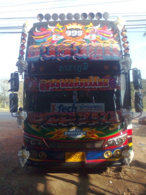 ขายรถบัส12เมตรครัซซีBENZ เครื่องPE280 ท่ออ้อม ทรงสามเส้น